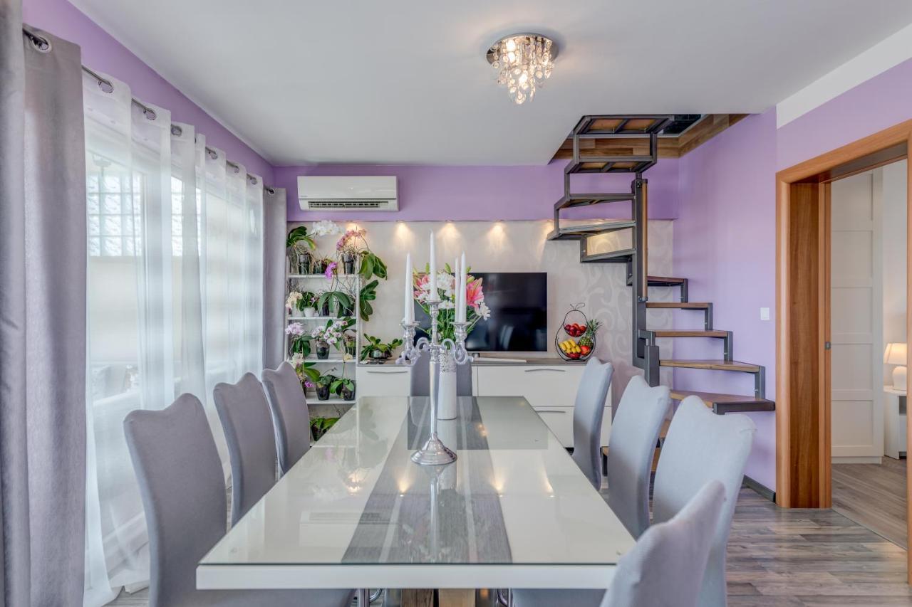 Summer Orchid - Spacious Duplex By The Beach & Ps5 Стобрек Экстерьер фото
