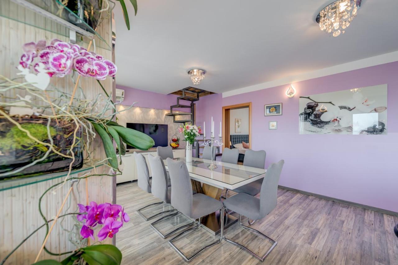 Summer Orchid - Spacious Duplex By The Beach & Ps5 Стобрек Экстерьер фото